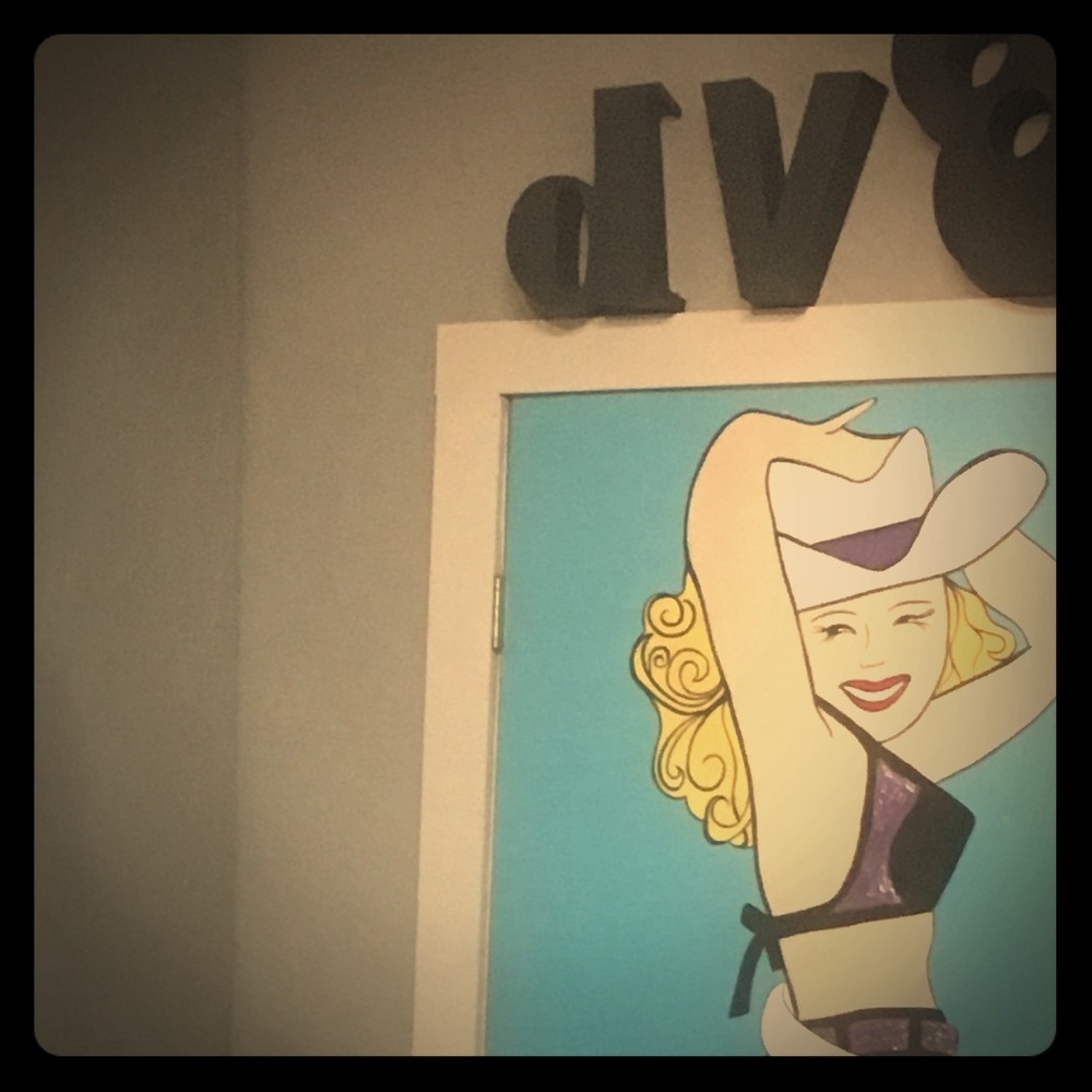 Meet your Posher, Cari